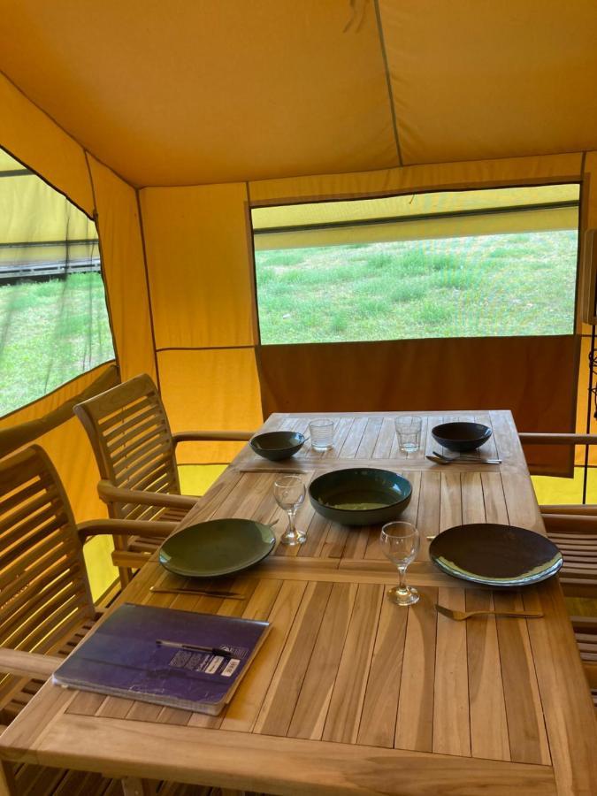 Oh! Campings - Camping Paradis A L'Ombre Des Tilleuls Peyrouse Zewnętrze zdjęcie